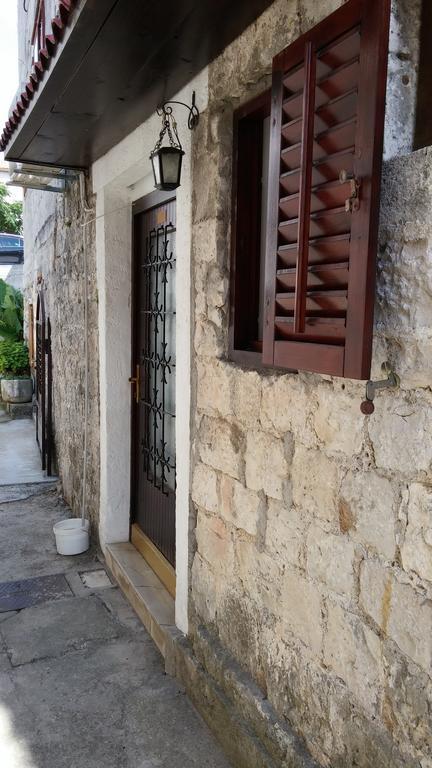 Apartment Gabre Trogir Bagian luar foto
